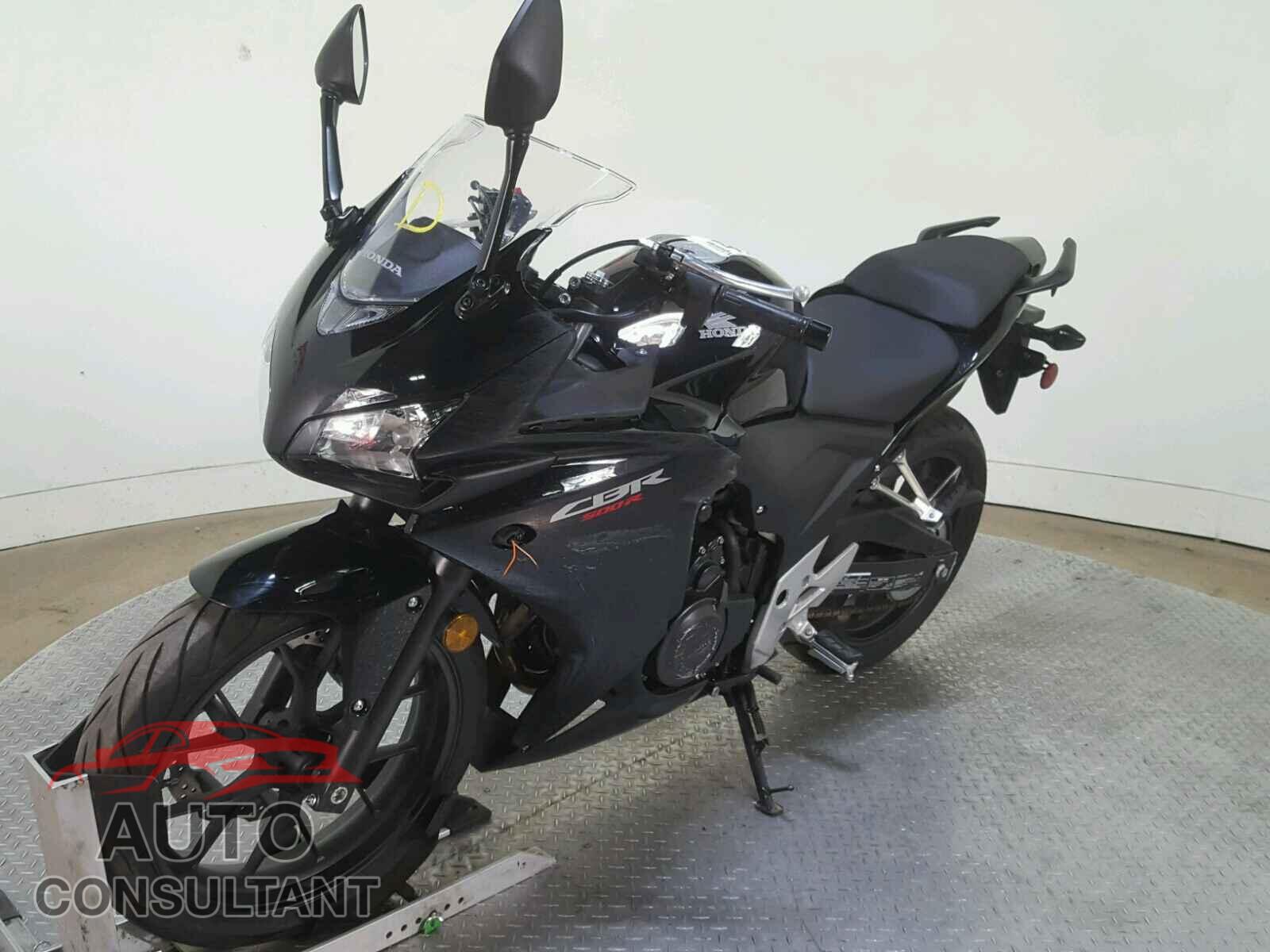 HONDA CBR500 R 2015 - MLHPC4463F5201248