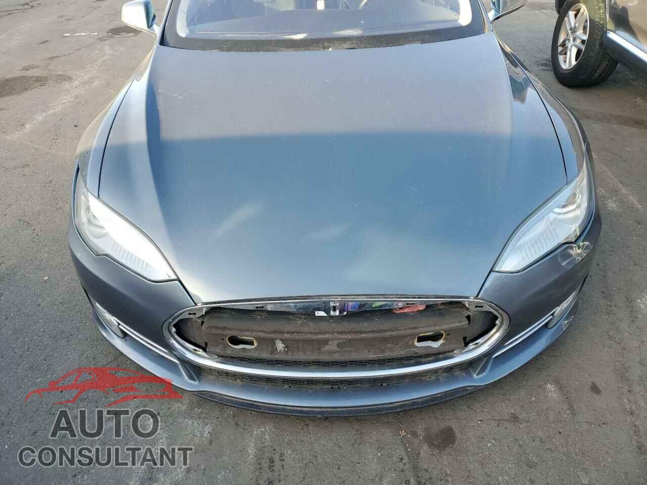 TESLA MODEL S 2013 - 5YJSA1CNXDFP03440