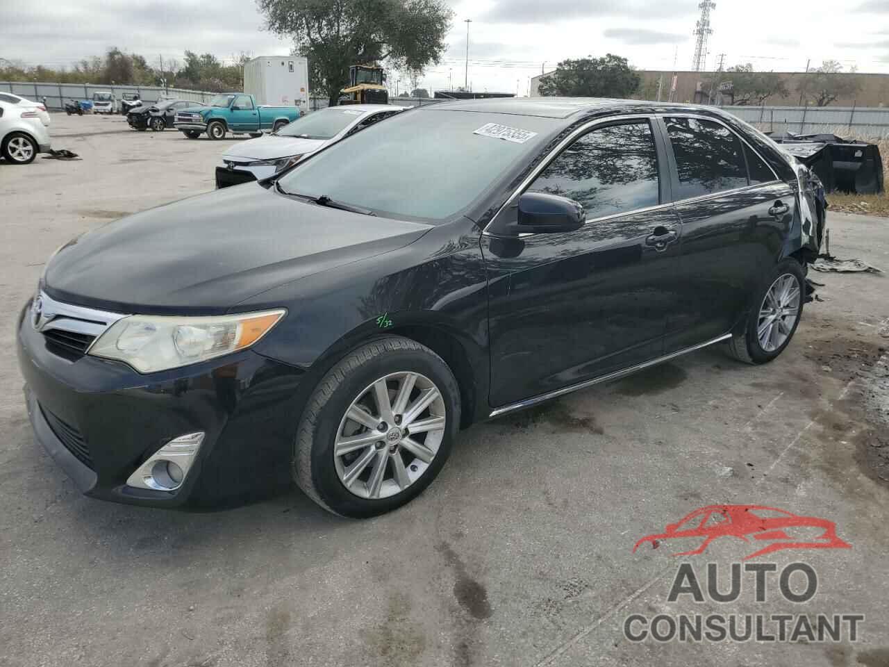 TOYOTA CAMRY 2014 - 4T4BF1FK9ER413574