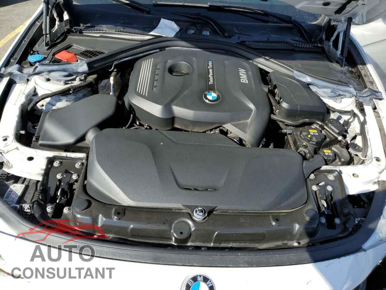 BMW 3 SERIES 2018 - WBA8B9G5XJNU99264