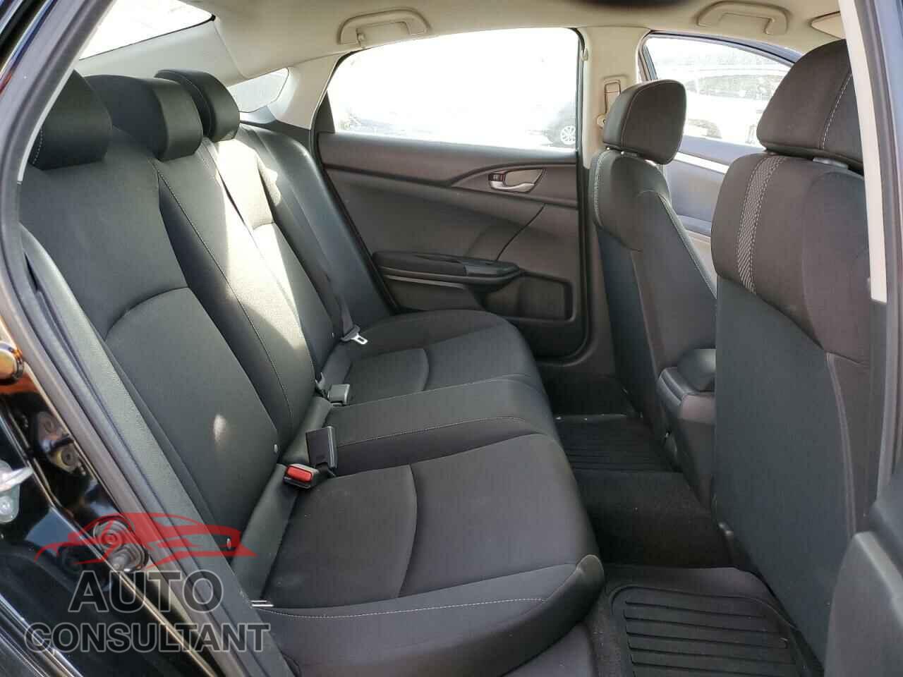 HONDA CIVIC 2019 - 2HGFC2F65KH550061