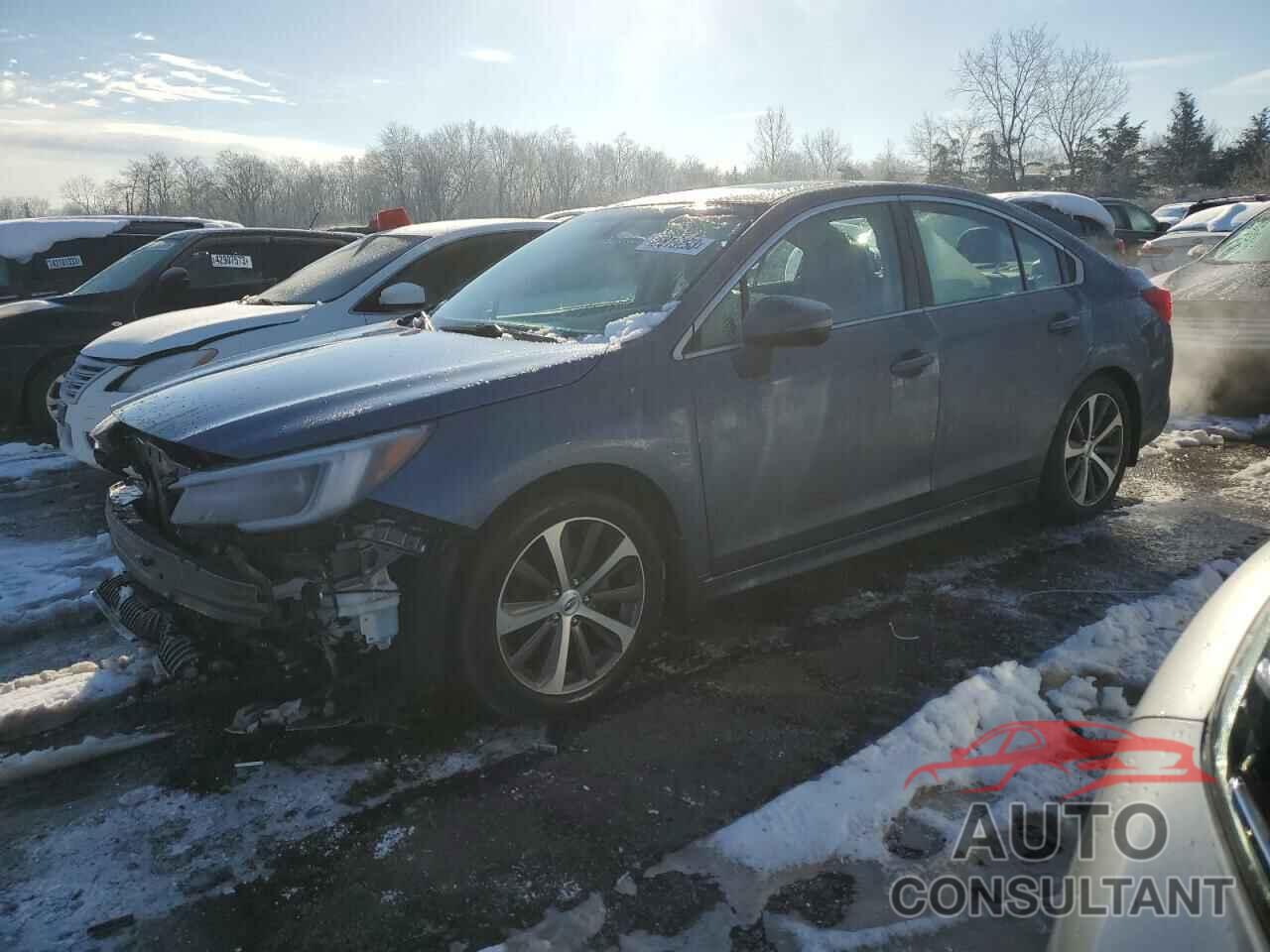 SUBARU LEGACY 2018 - 4S3BNAN67J3015527