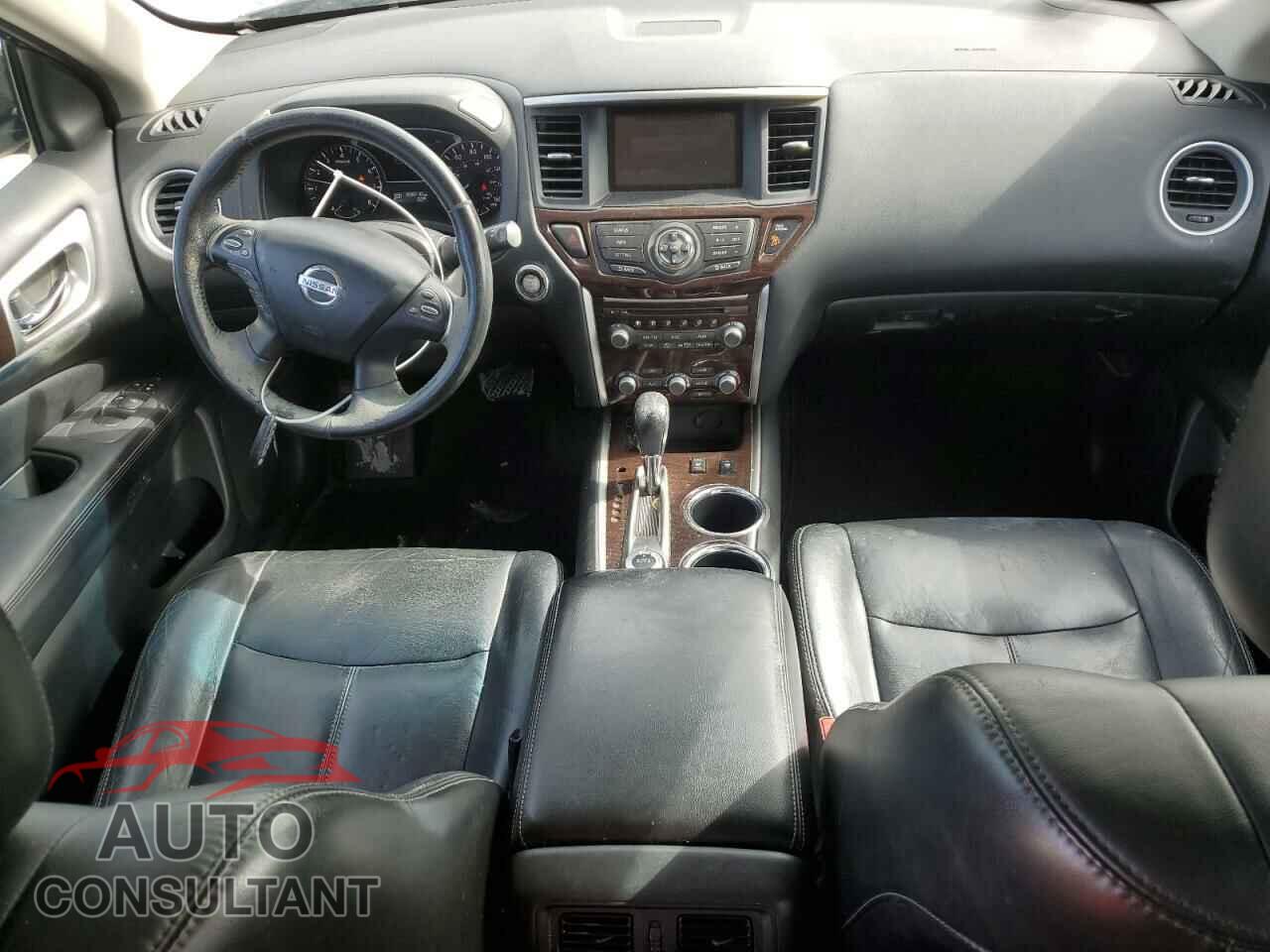 NISSAN PATHFINDER 2013 - 5N1AR2MM5DC673675