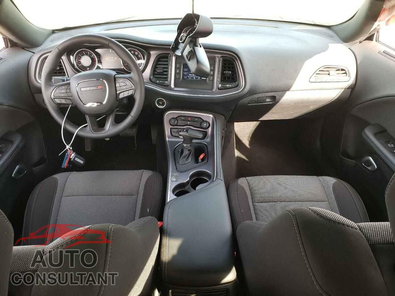 DODGE CHALLENGER 2015 - 2C3CDZAT1FH722956