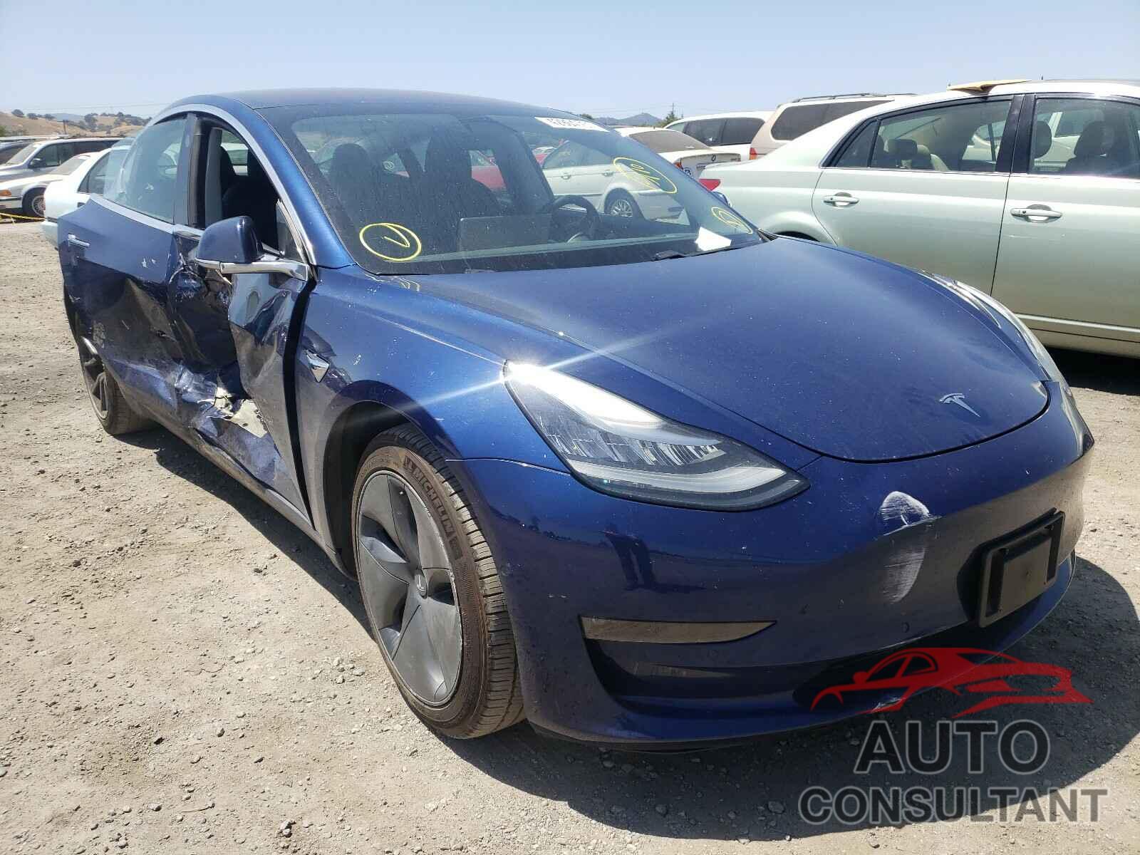 TESLA MODEL 3 2018 - 5YJ3E1EA4JF059240