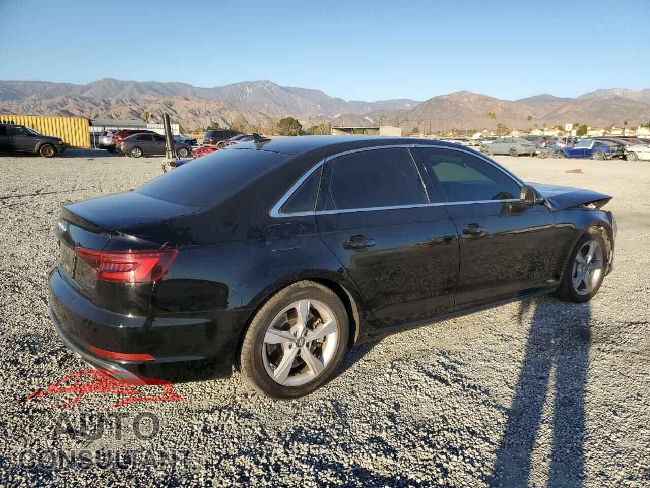 AUDI A4 2019 - WAUDNAF41KN019694