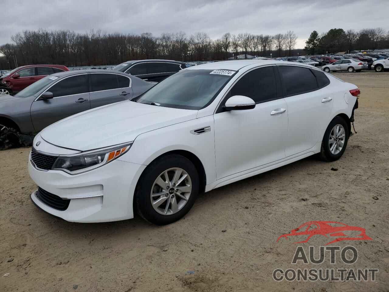 KIA OPTIMA 2018 - 5XXGT4L31JG204597