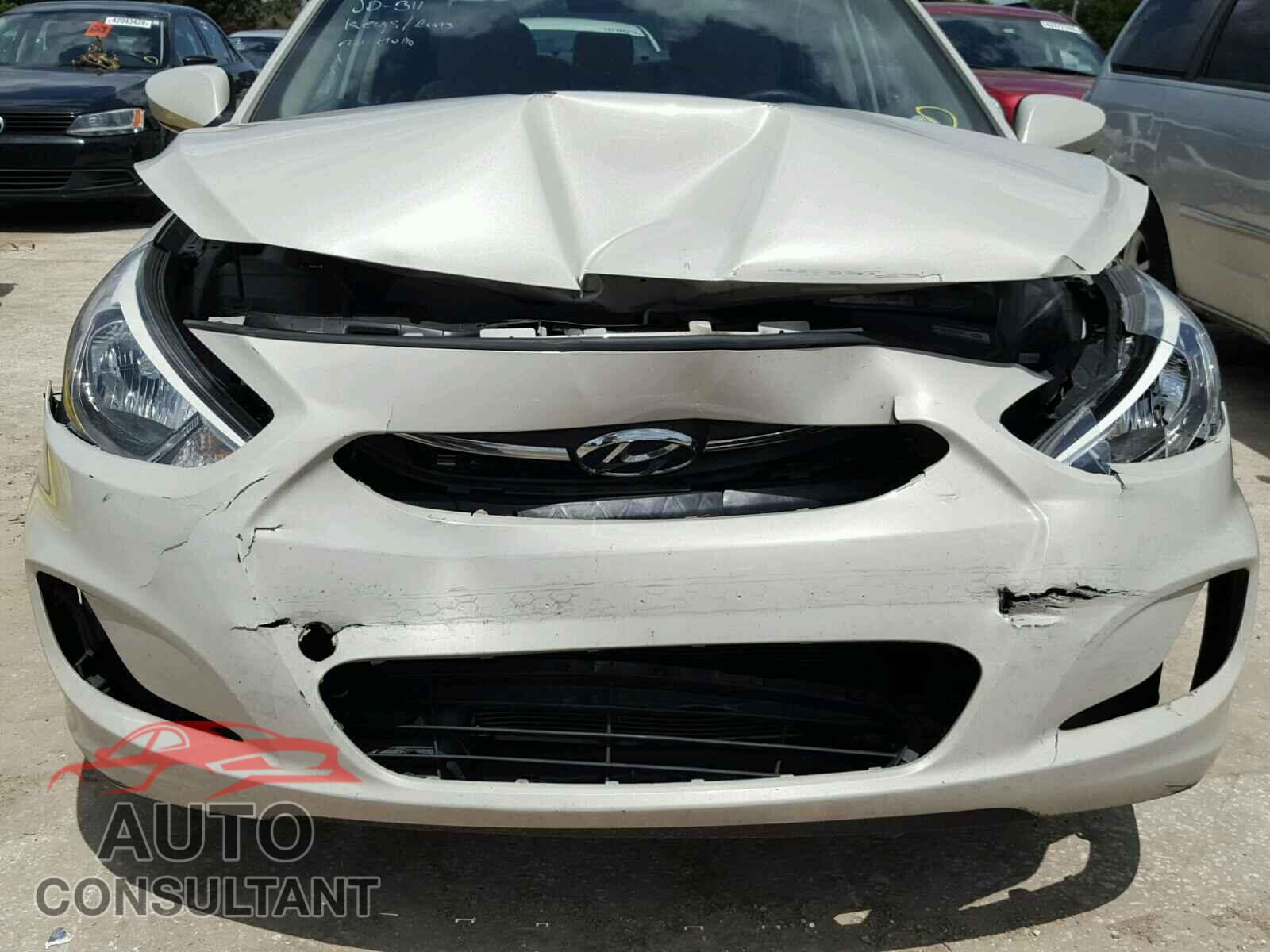 HYUNDAI ACCENT 2015 - KMHCT4AEXFU906157