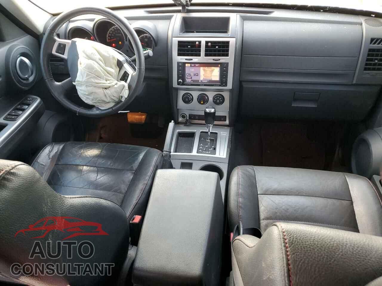 DODGE NITRO 2011 - 1D4PT7GX0BW576191