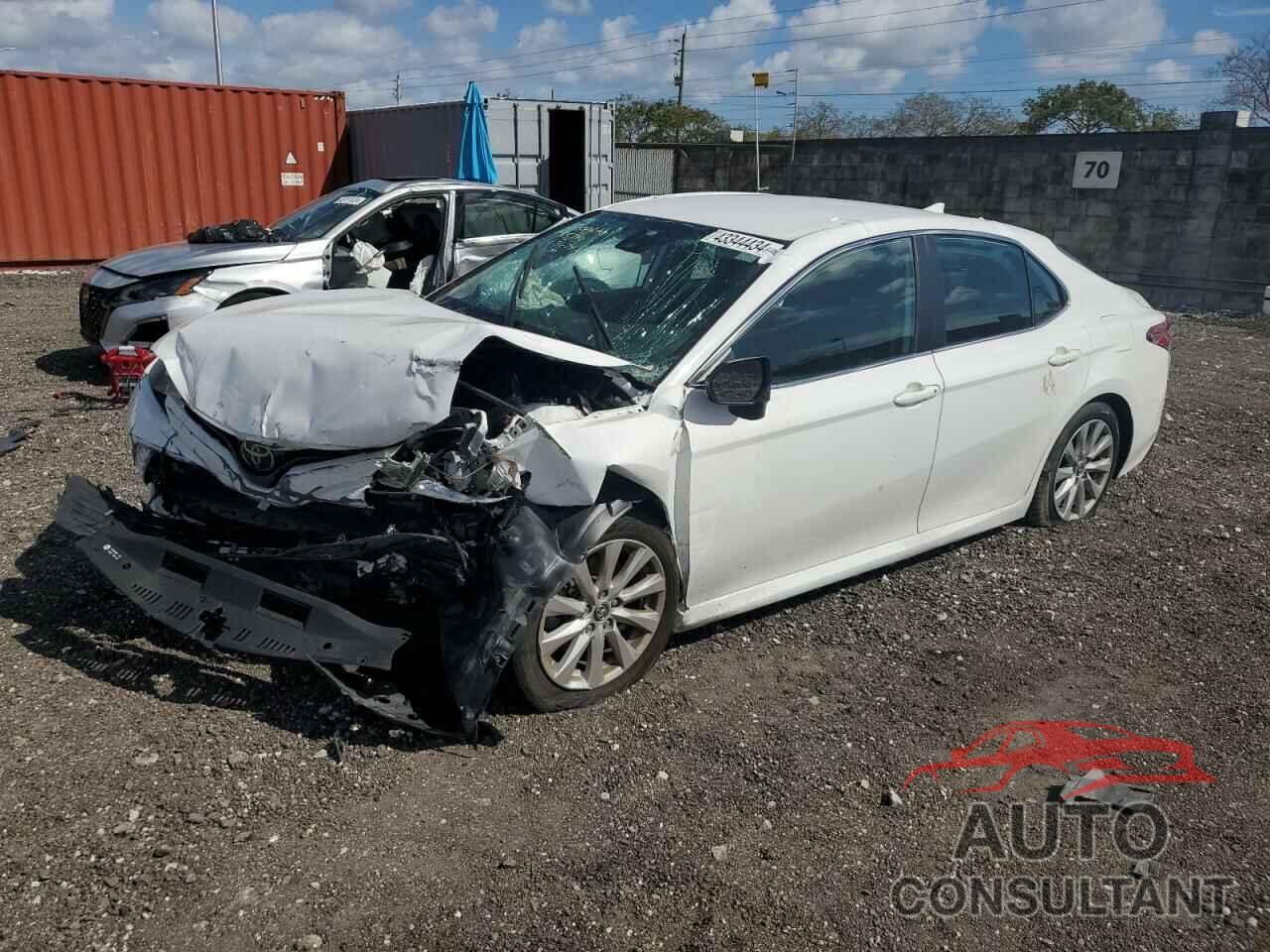 TOYOTA CAMRY 2020 - 4T1C11AK3LU346343