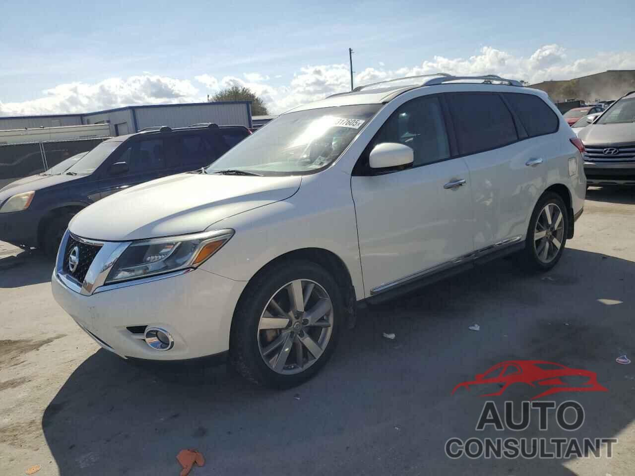 NISSAN PATHFINDER 2014 - 5N1AR2MN1EC684957