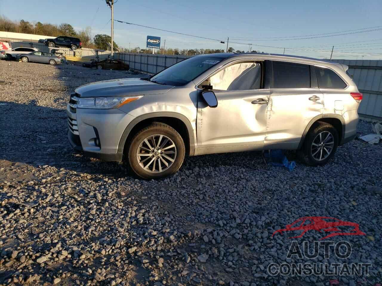TOYOTA HIGHLANDER 2017 - 5TDKZRFH8HS515580