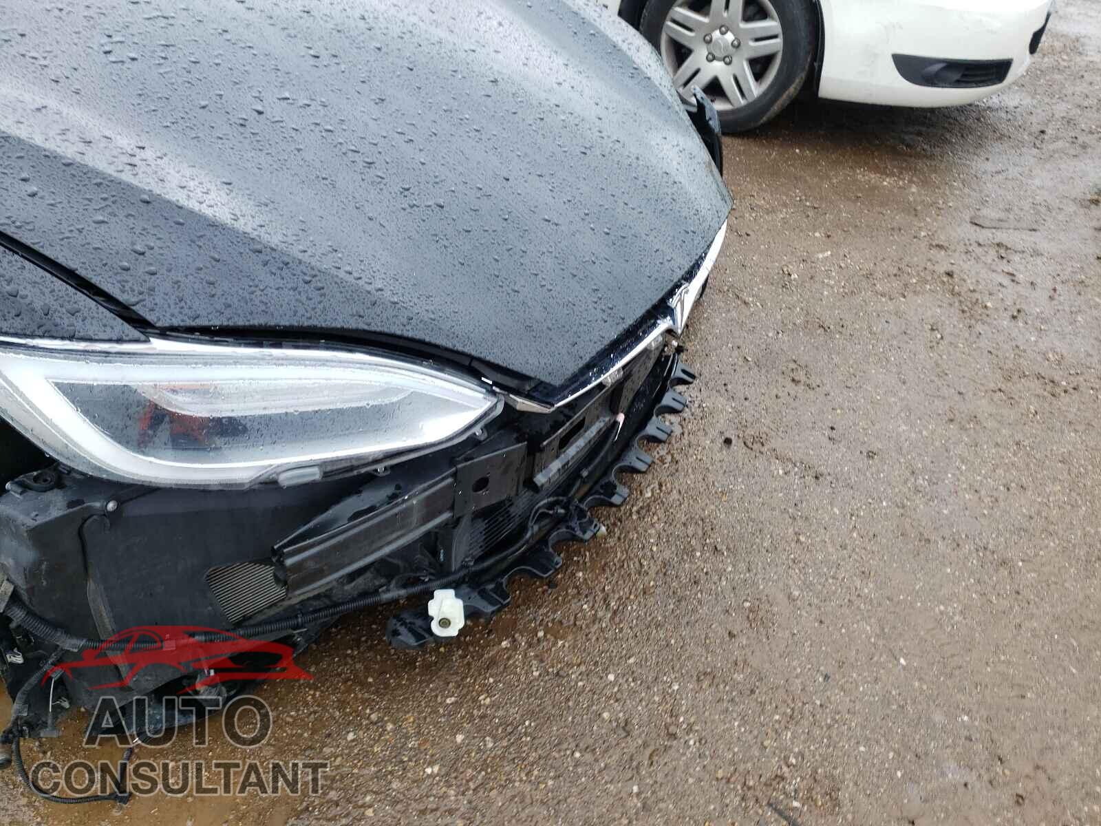 TESLA MODEL S 2017 - 5YJSA1E29HF210583