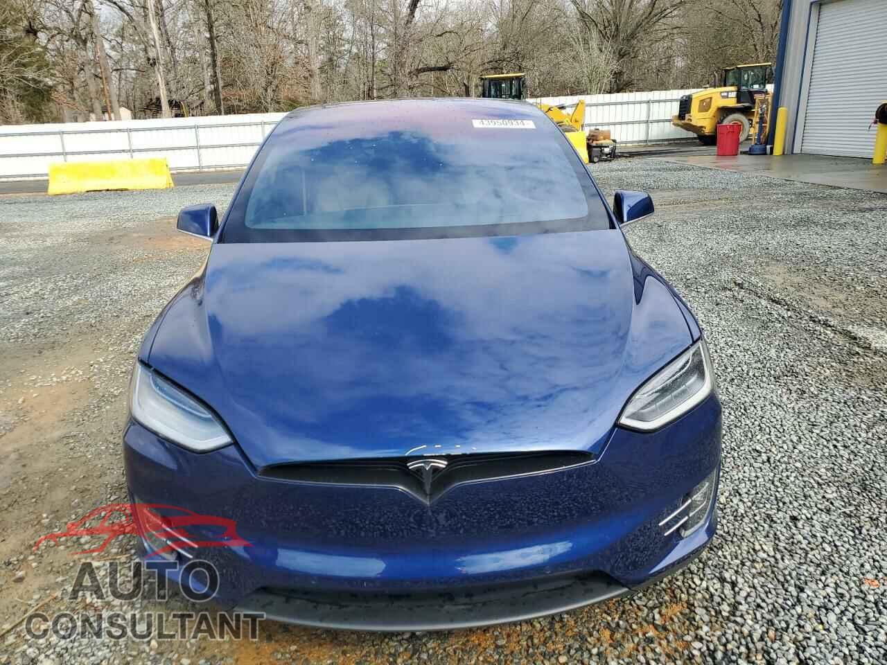 TESLA MODEL X 2016 - 5YJXCAE25GF008032