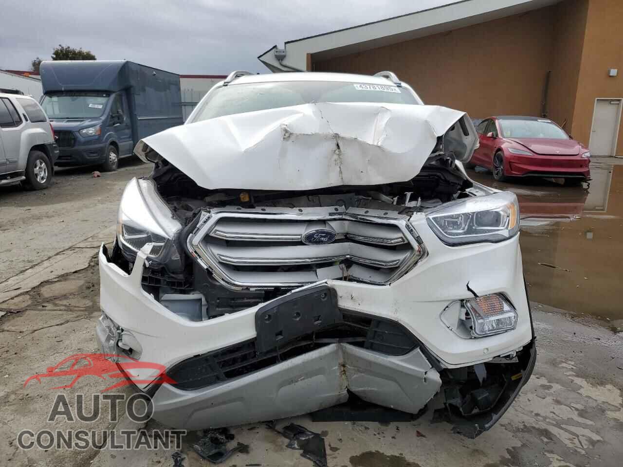 FORD ESCAPE 2019 - 1FMCU9J97KUC28068