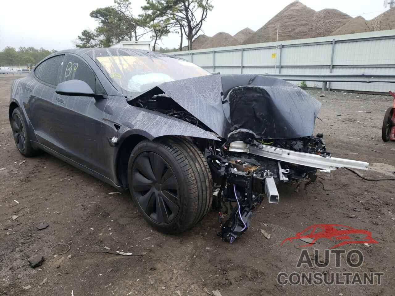 TESLA MODEL 3 2022 - 5YJSA1E58NF467594
