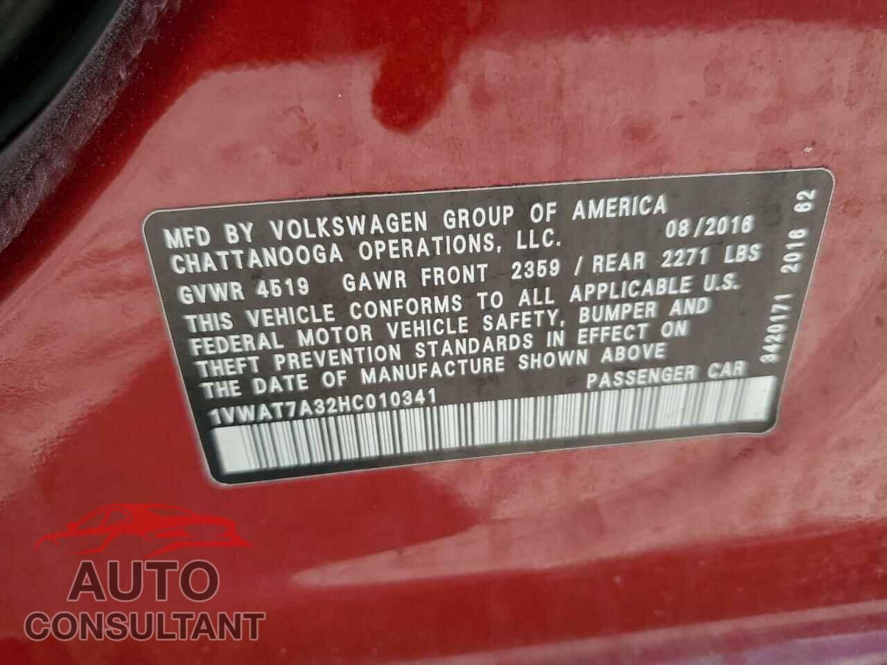VOLKSWAGEN PASSAT 2017 - 1VWAT7A32HC010341