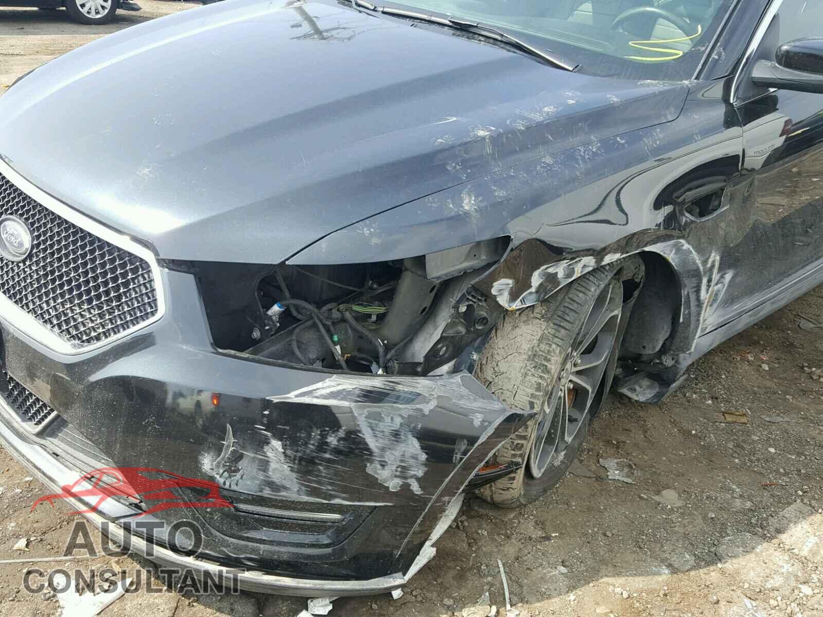 FORD TAURUS 2015 - 1FAHP2KTXFG169028
