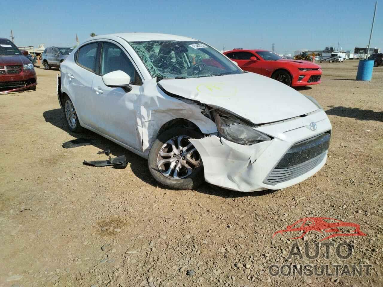TOYOTA YARIS 2017 - 3MYDLBYV3HY180405