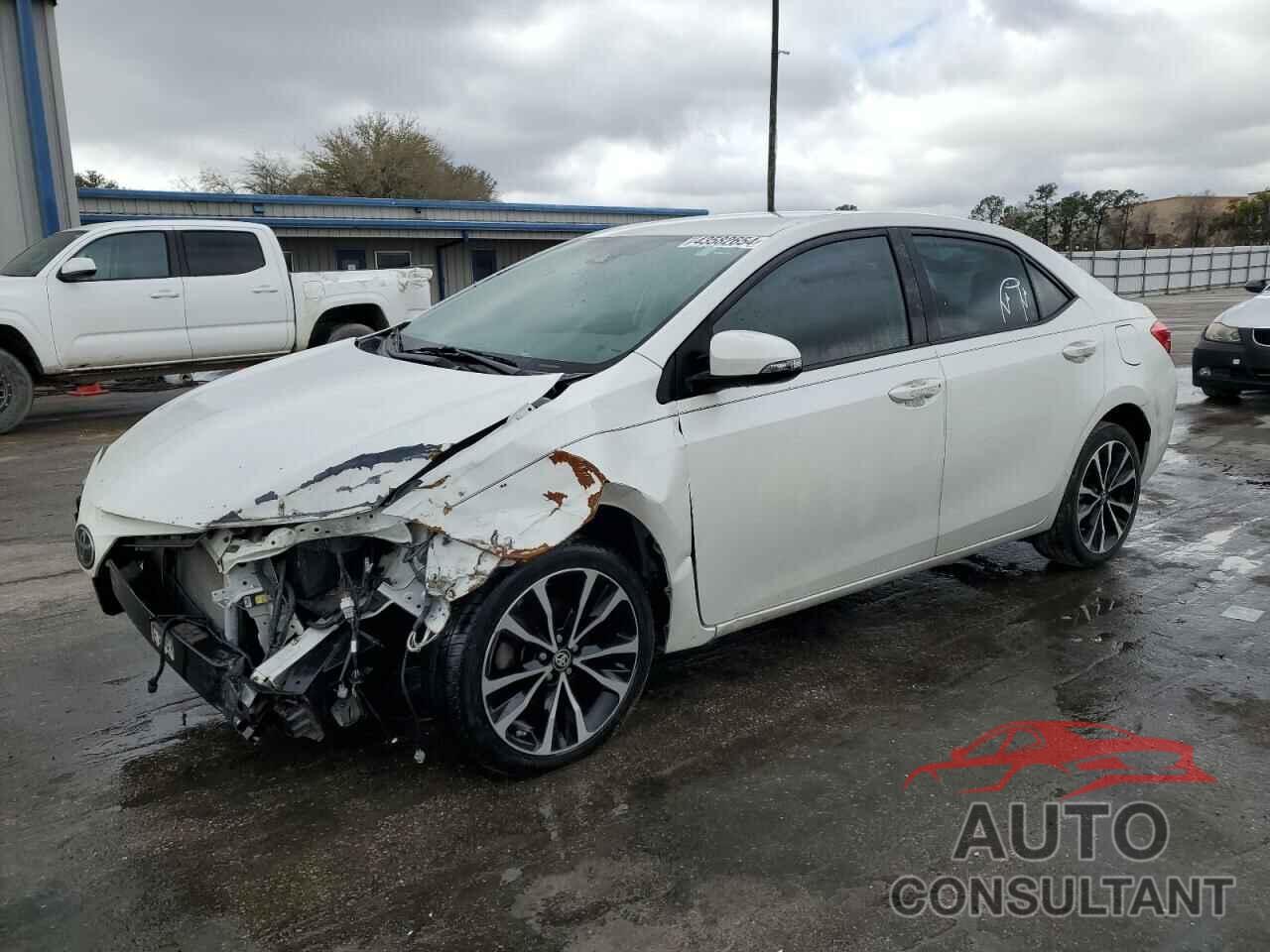TOYOTA COROLLA 2017 - 5YFBURHE9HP602415