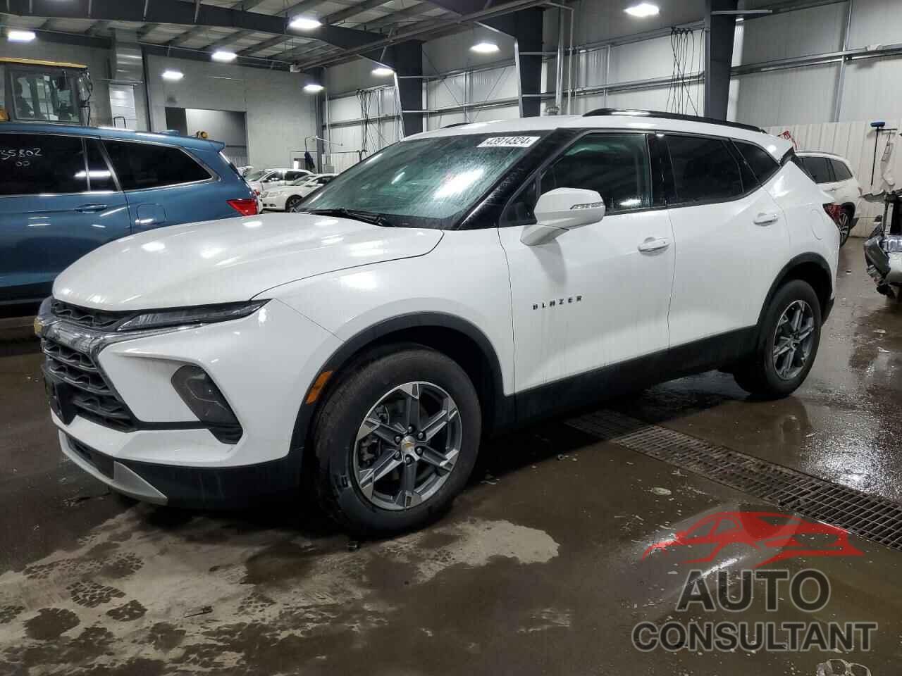 CHEVROLET BLAZER 2023 - 3GNKBJRS9PS105109