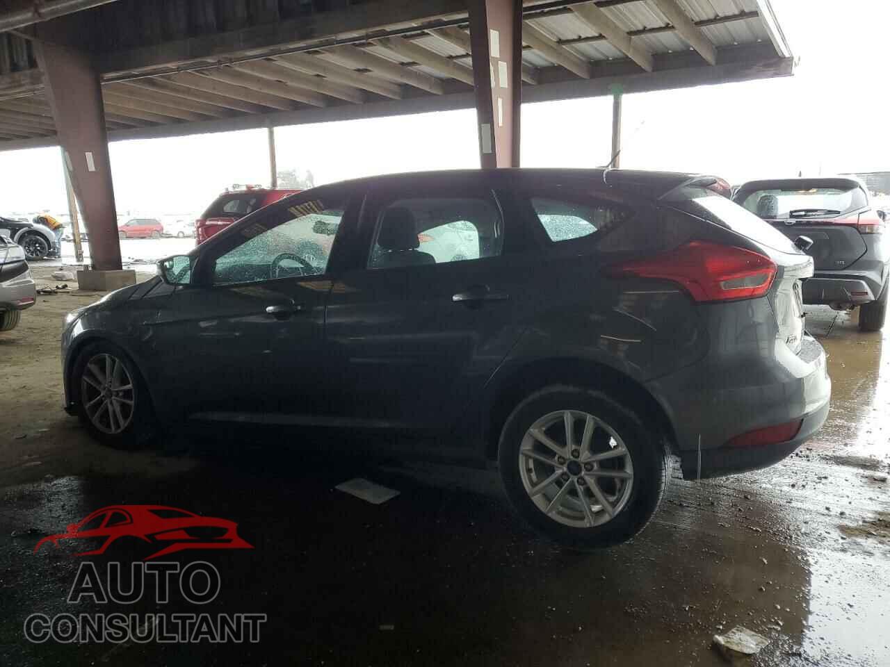 FORD FOCUS 2015 - 1FADP3K27FL349215