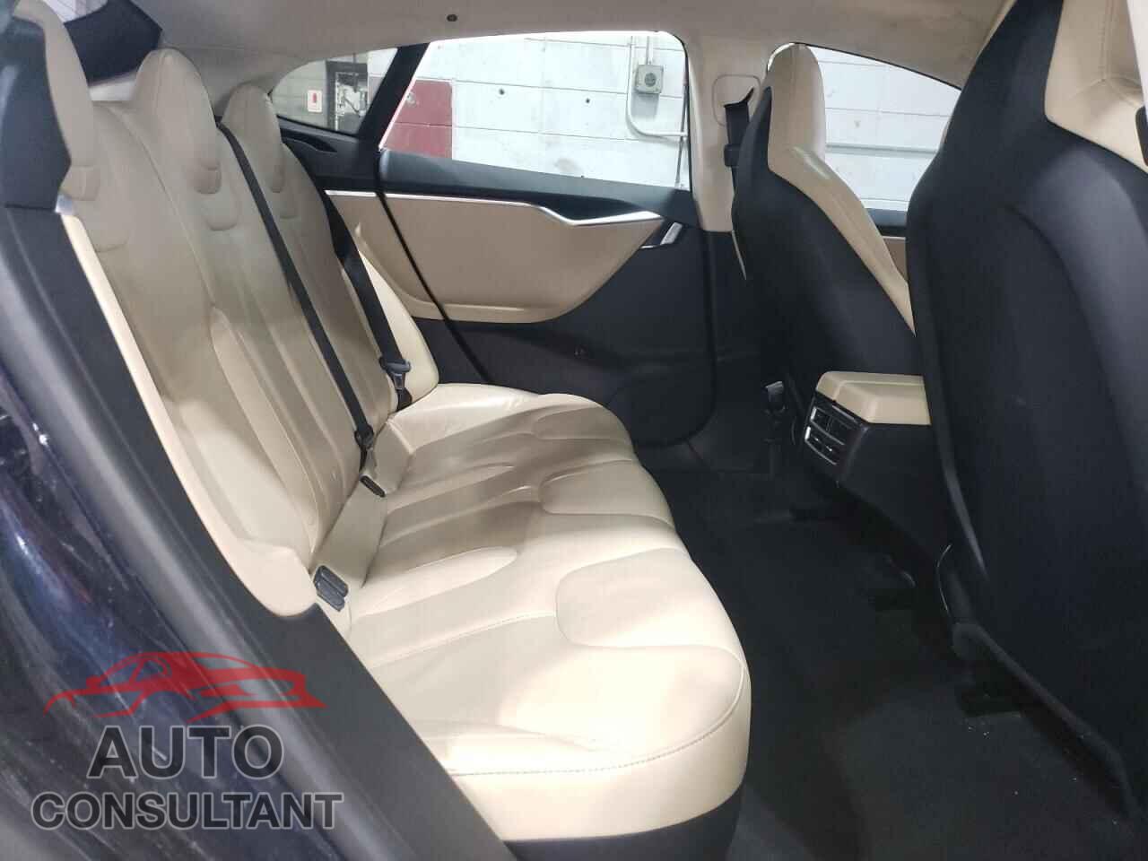 TESLA MODEL S 2013 - 5YJSA1CN9DFP20441