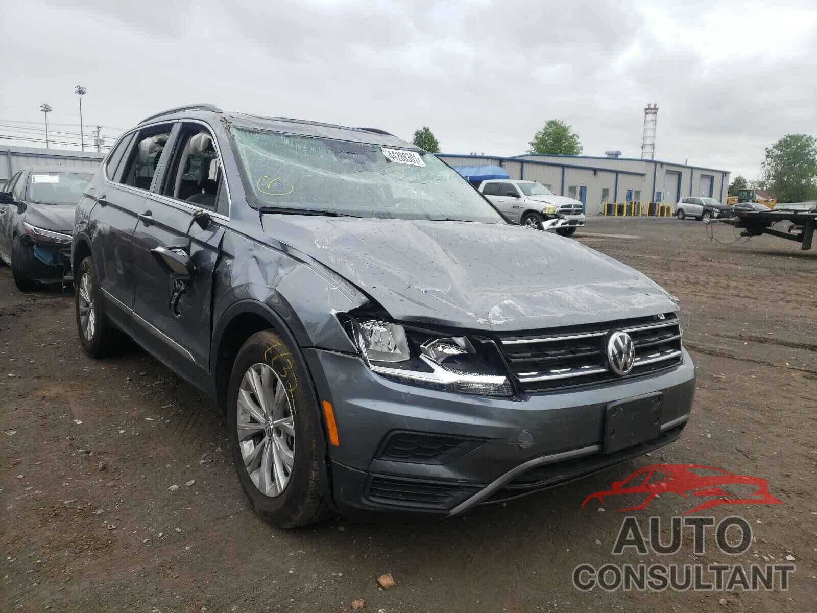 VOLKSWAGEN TIGUAN 2018 - 3VV2B7AX2JM146522