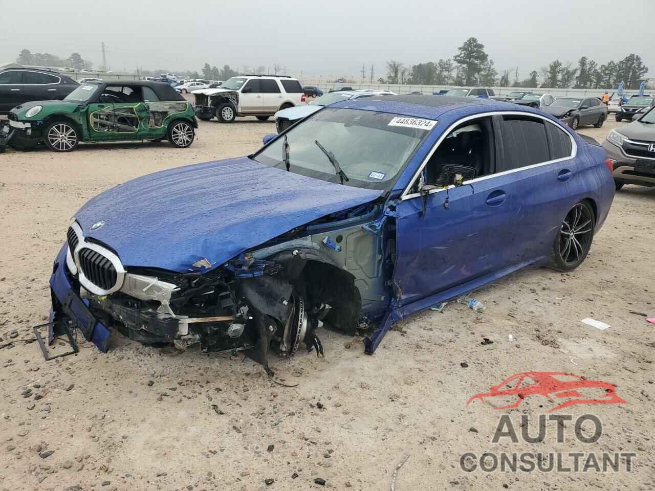 BMW 3 SERIES 2019 - WBA5R1C54KAE81361