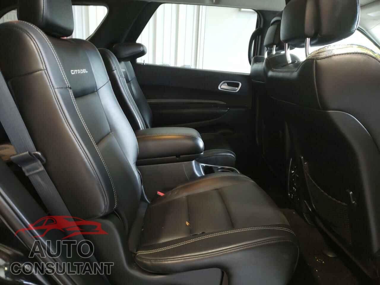 DODGE DURANGO 2018 - 1C4SDHET1JC495582