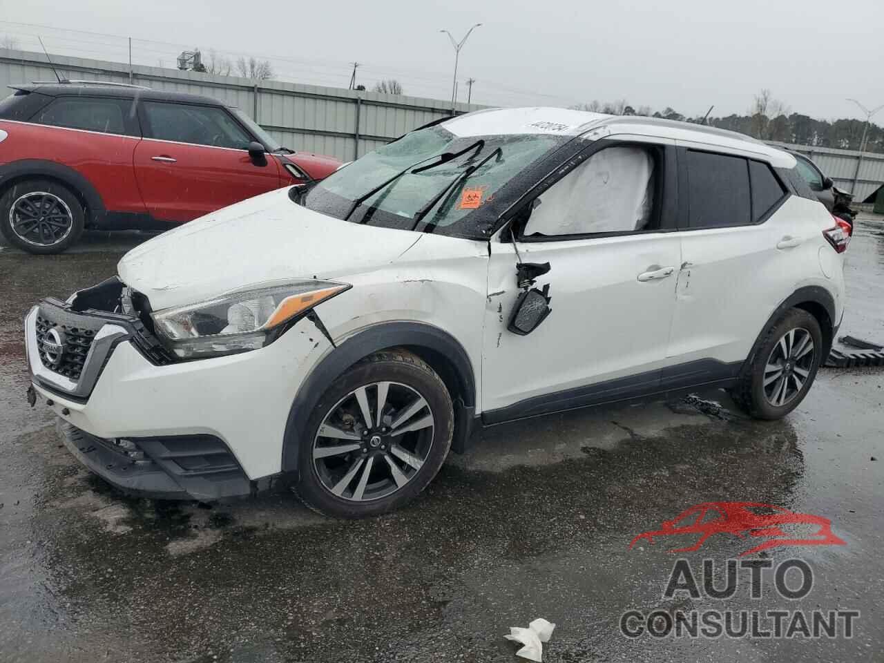 NISSAN KICKS 2019 - 3N1CP5CU8KL539057