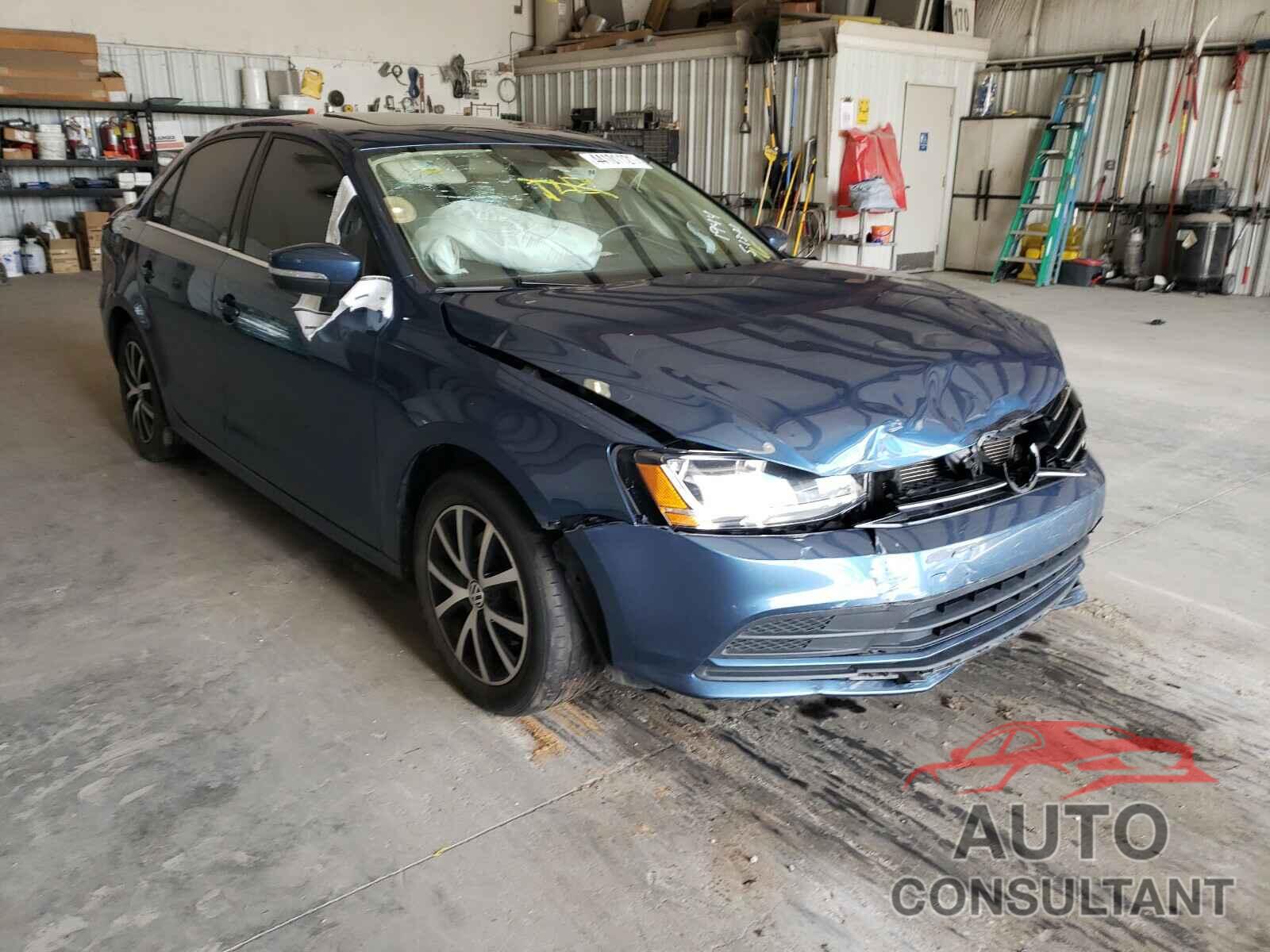 VOLKSWAGEN JETTA 2017 - 3VWDB7AJ4HM291944
