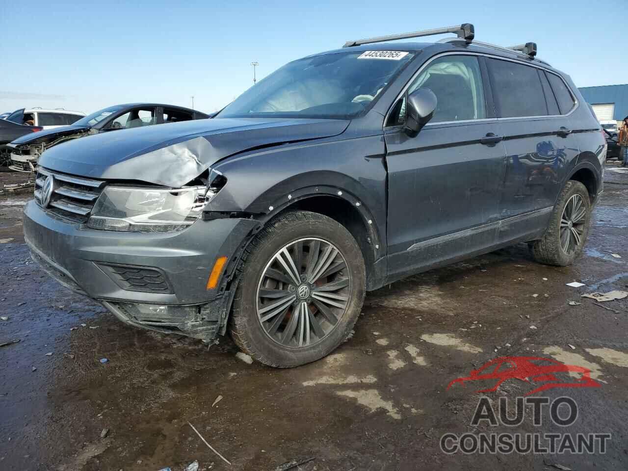 VOLKSWAGEN TIGUAN 2018 - 3VV2B7AX5JM159846