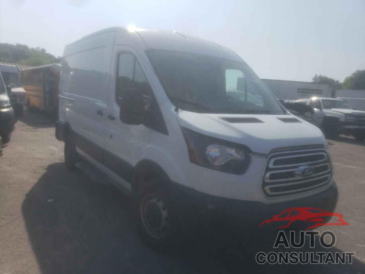 FORD TRANSIT CO 2017 - 1FTYR1CM4HKA71537