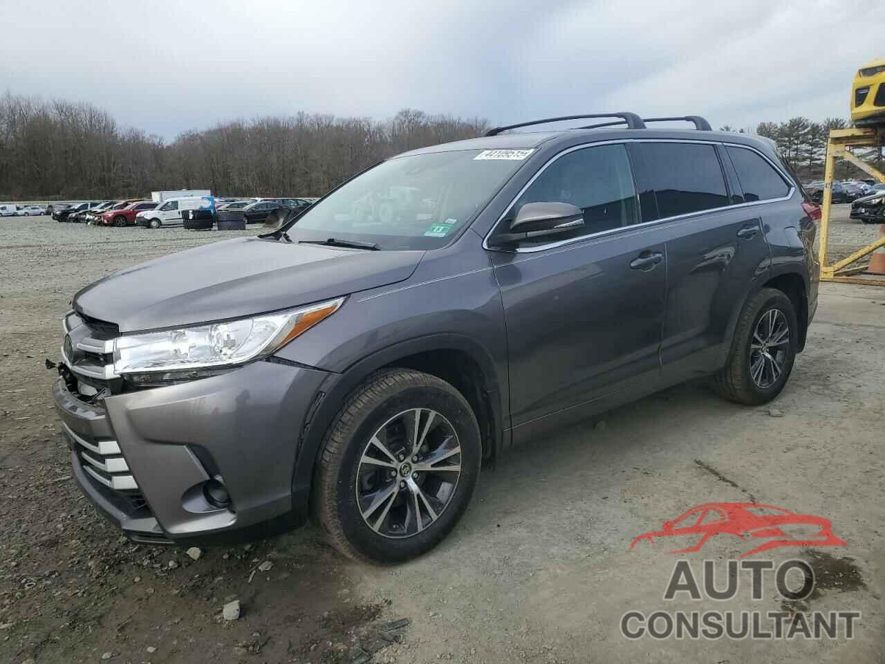 TOYOTA HIGHLANDER 2018 - 5TDBZRFH4JS891831