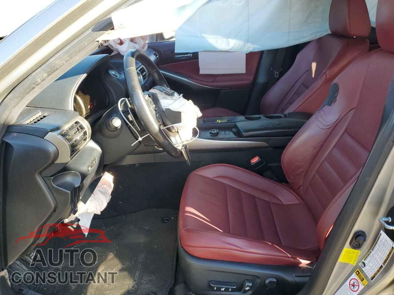 LEXUS IS 2016 - JTHBA1D25G5017489