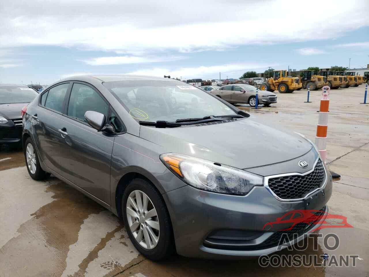 KIA FORTE 2016 - KNAFX4A6XG5447123