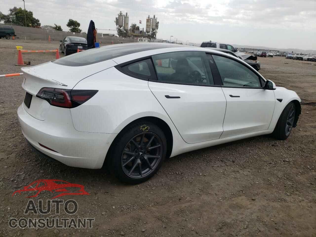 TESLA MODEL 3 2021 - 5YJ3E1EAXMF053589