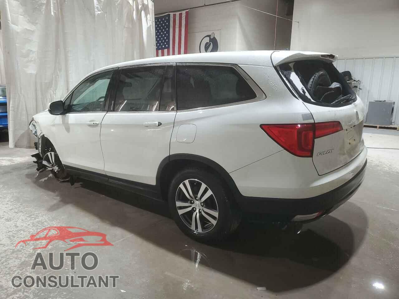 HONDA PILOT 2018 - 5FNYF6H57JB068920