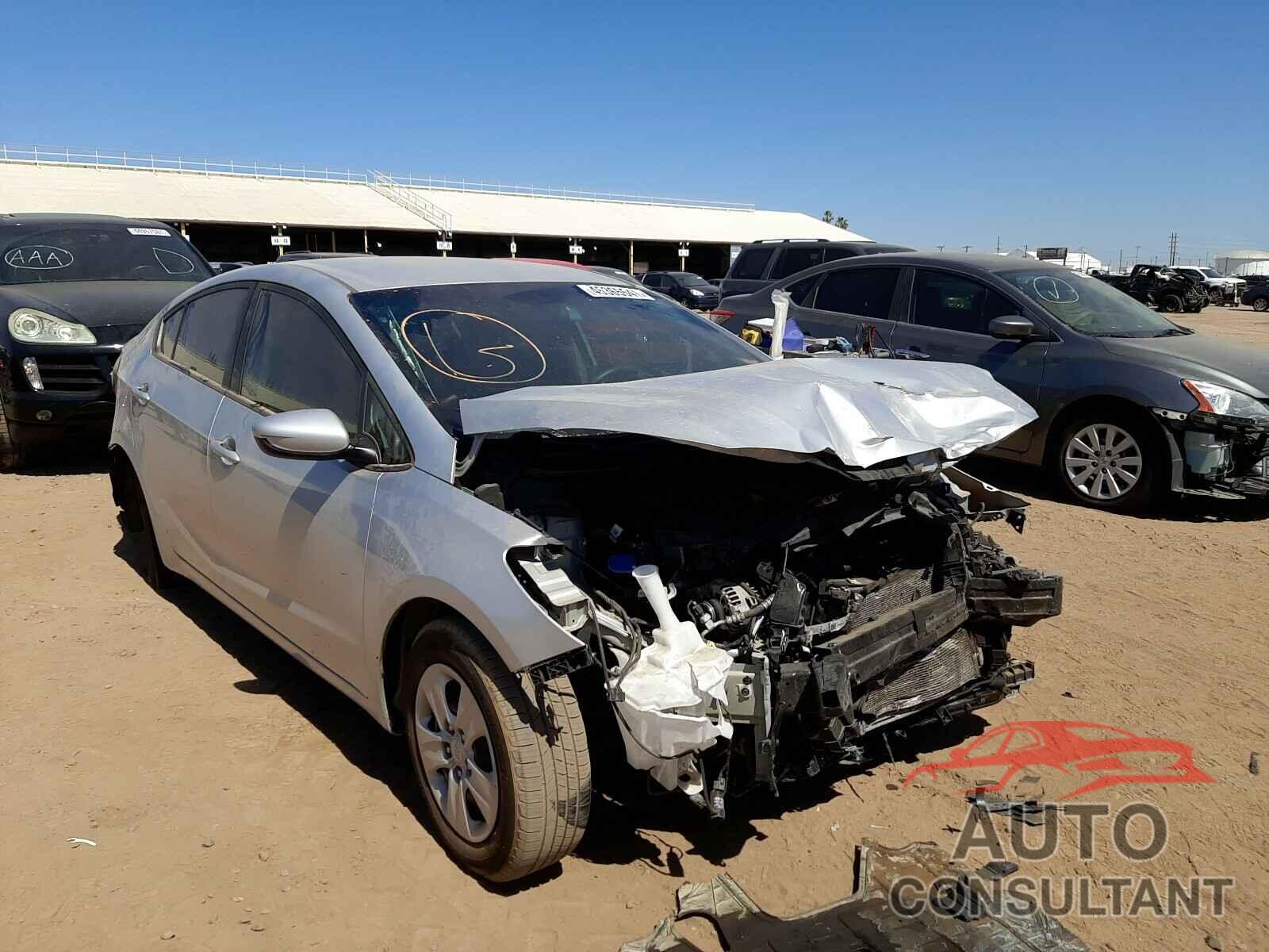 KIA FORTE 2017 - 3KPFL4A70HE053546