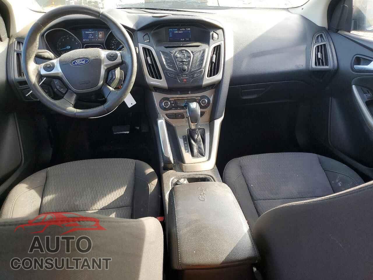FORD FOCUS 2012 - 1FAHP3H22CL185182