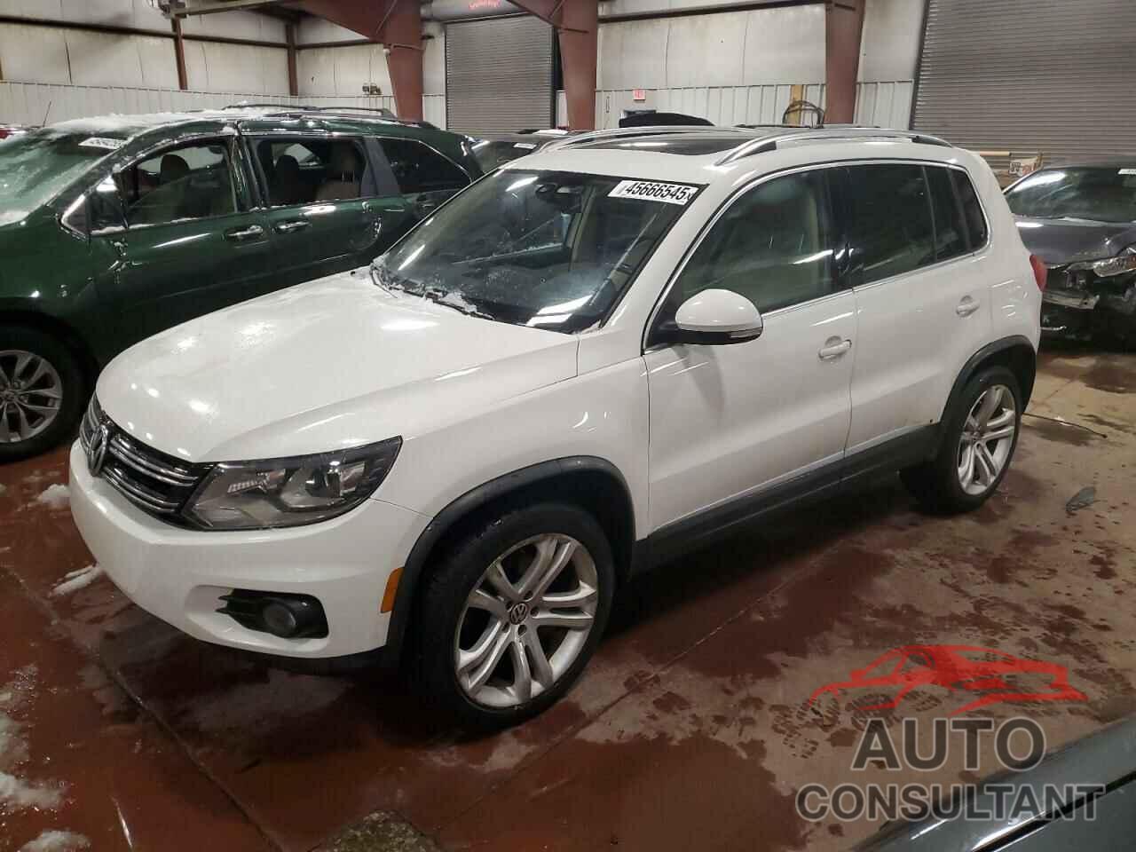 VOLKSWAGEN TIGUAN 2013 - WVGBV3AX6DW583888