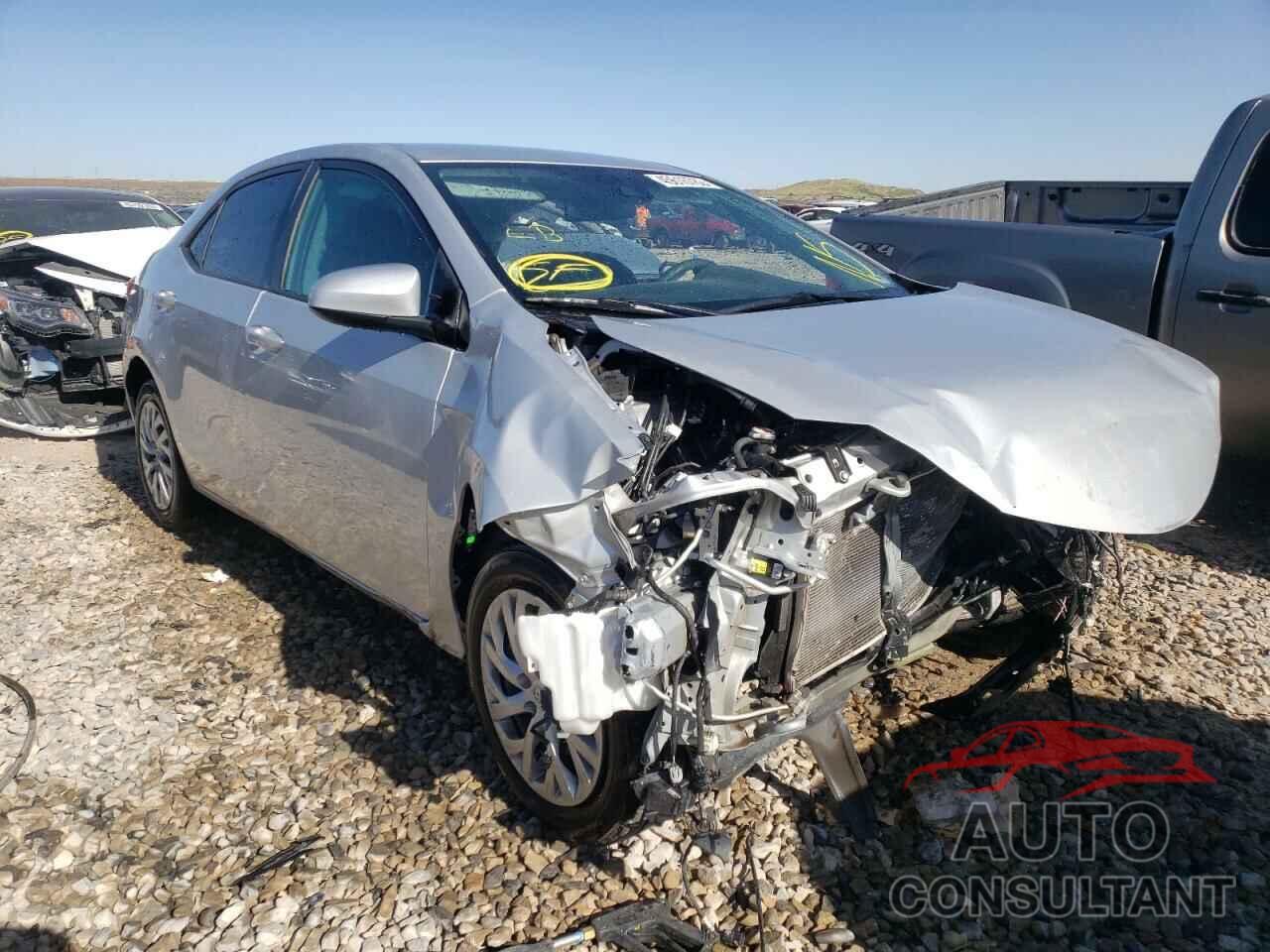 TOYOTA COROLLA 2018 - 2T1BURHEXJC121658