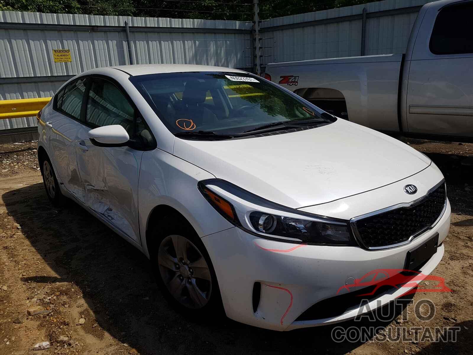 KIA FORTE 2018 - 3KPFL4A75JE196062