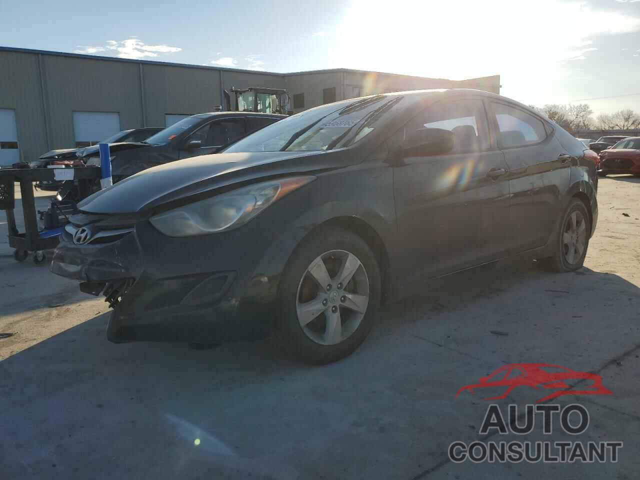 HYUNDAI ELANTRA 2011 - KMHDH4AE8BU170626