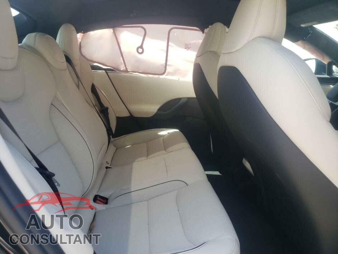 TESLA MODEL S 2022 - 5YJSA1E65NF468744