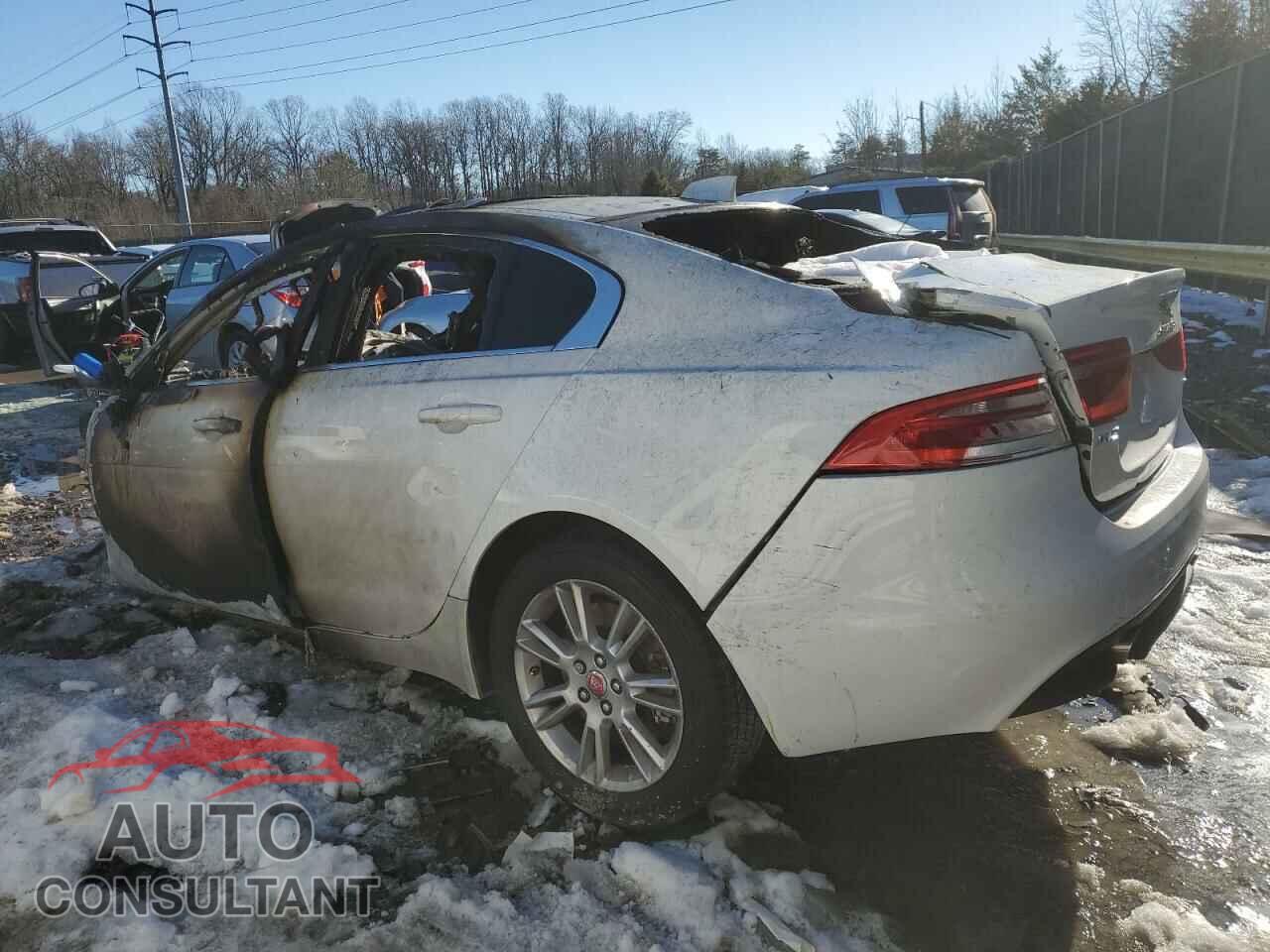 JAGUAR XE 2019 - SAJAD4FX3KCP53433