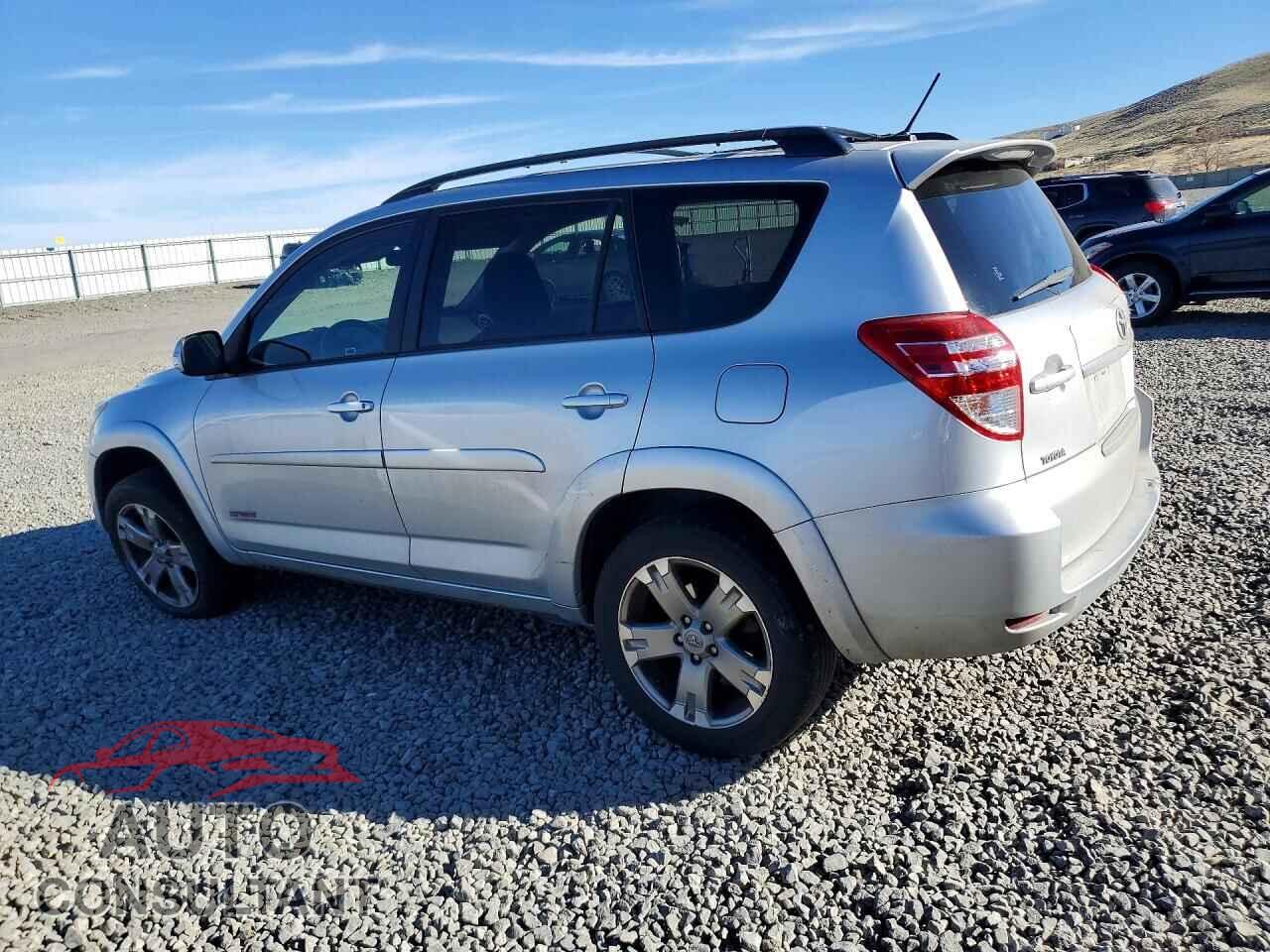 TOYOTA RAV4 2010 - JTMRF4DV9A5029648