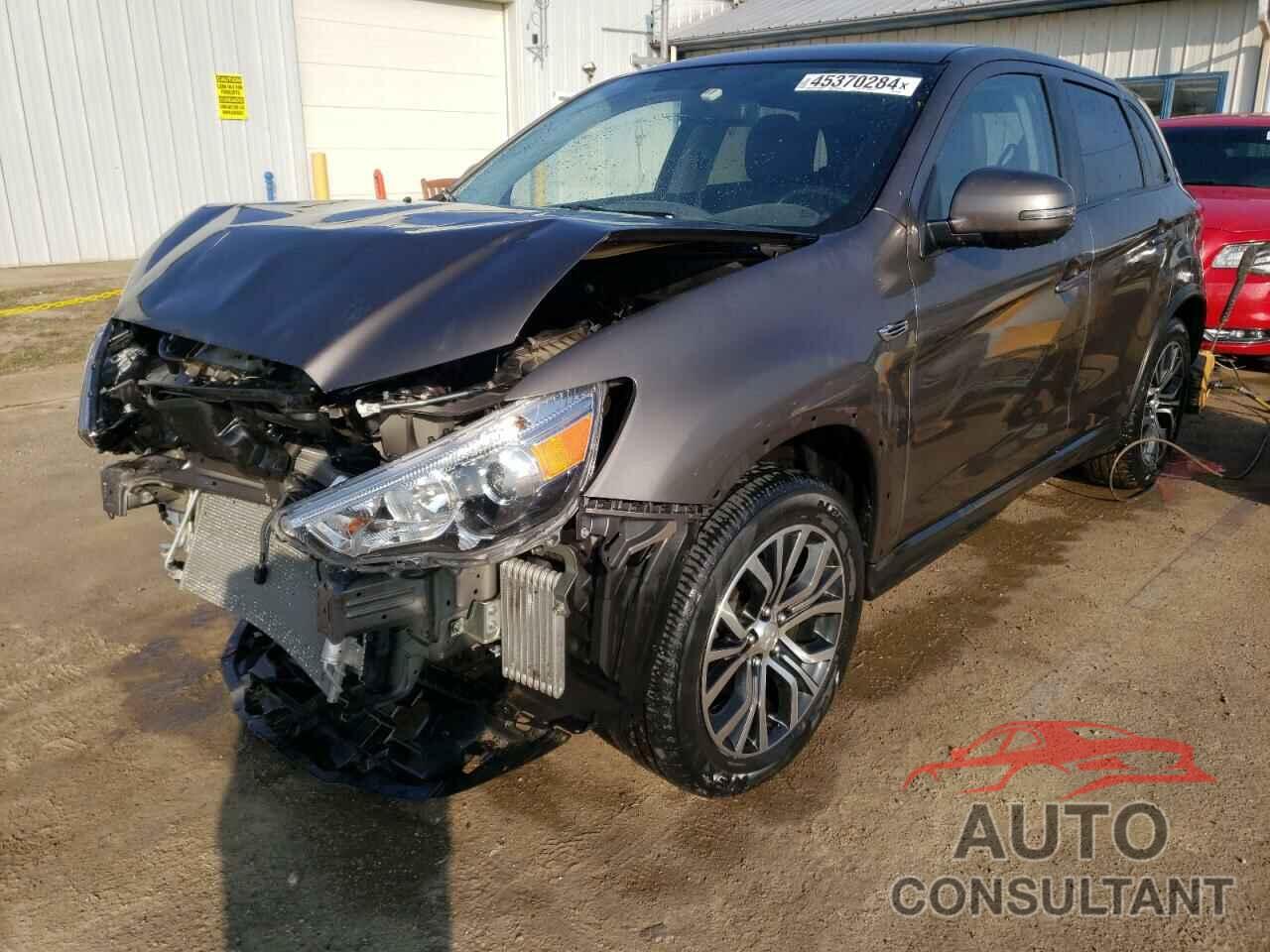 MITSUBISHI OUTLANDER 2018 - JA4AR3AW2JU018535