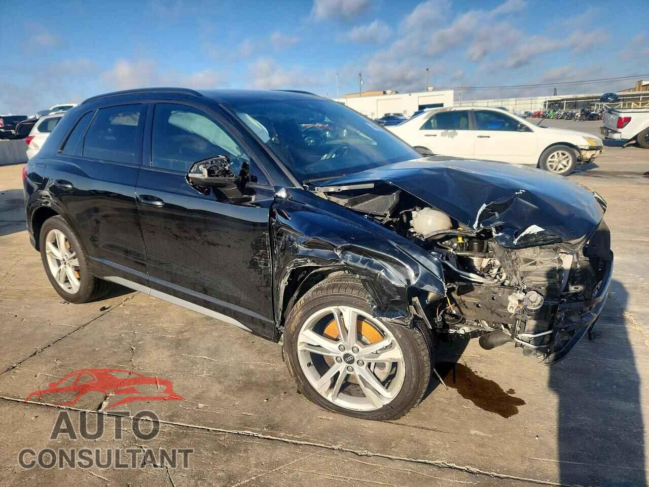 AUDI Q3 2021 - WA1DECF33M1054313